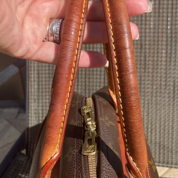 Vintage Louis Vuitton Deauville - Picture 15 of 16